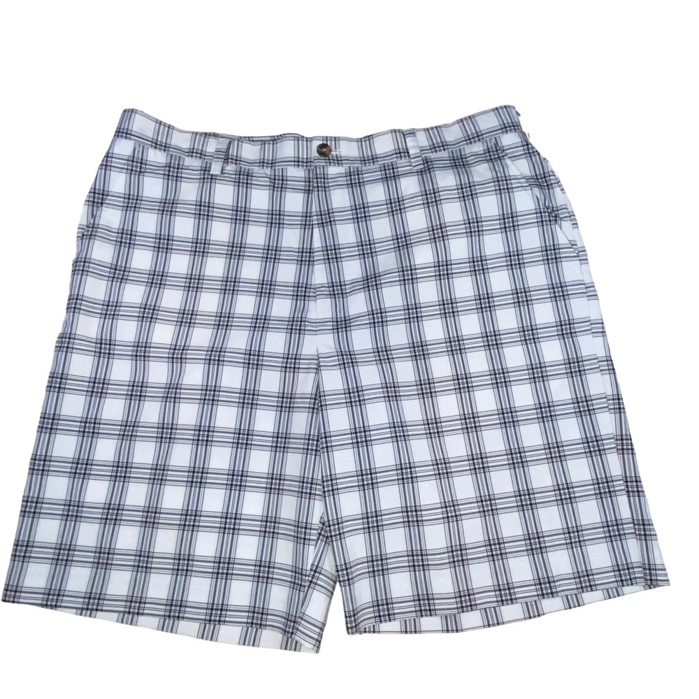 IZOD Golf Men’s 38 Black White Plaid Shorts
